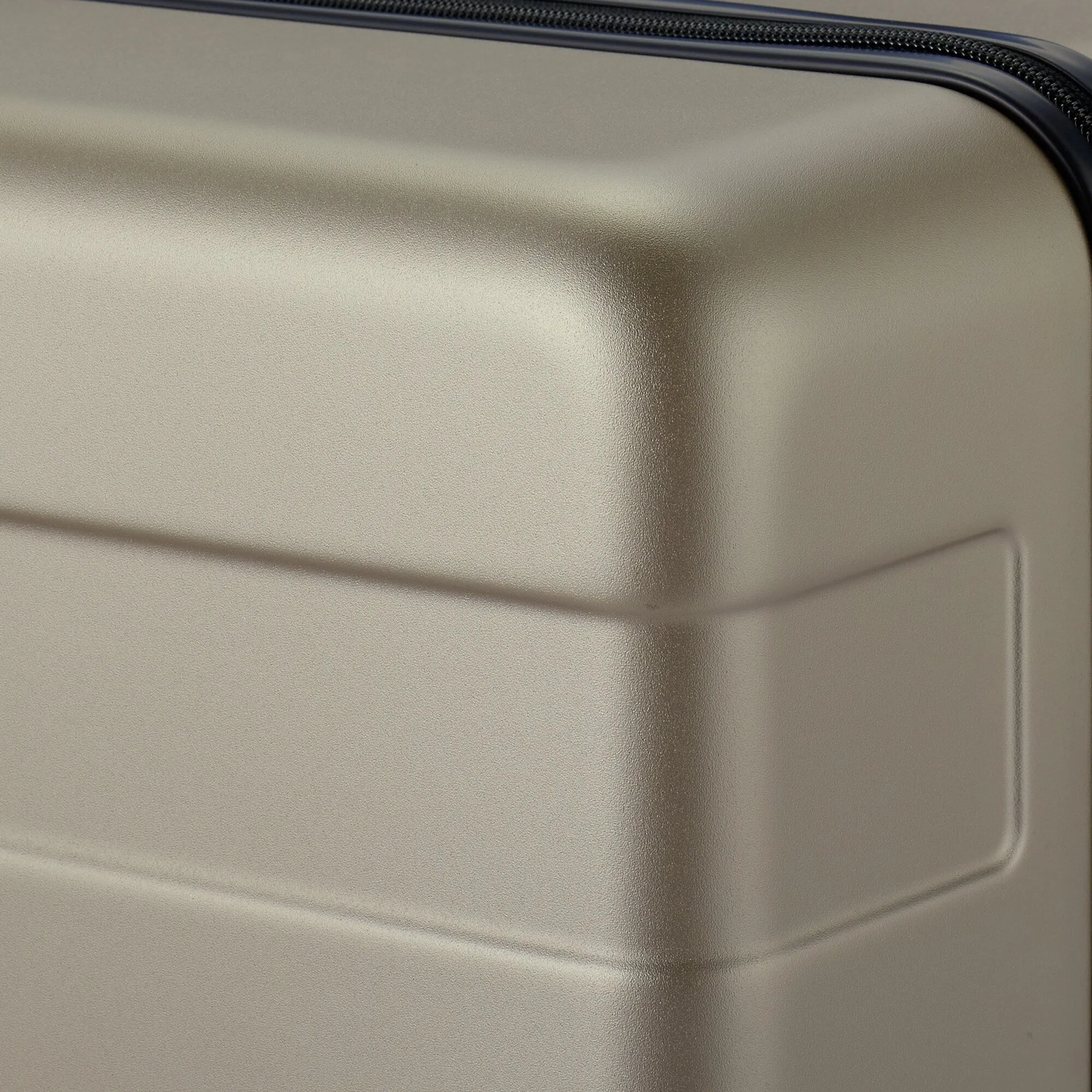 Adjustable Handle Hard Shell Suitcase 105L | Check-In