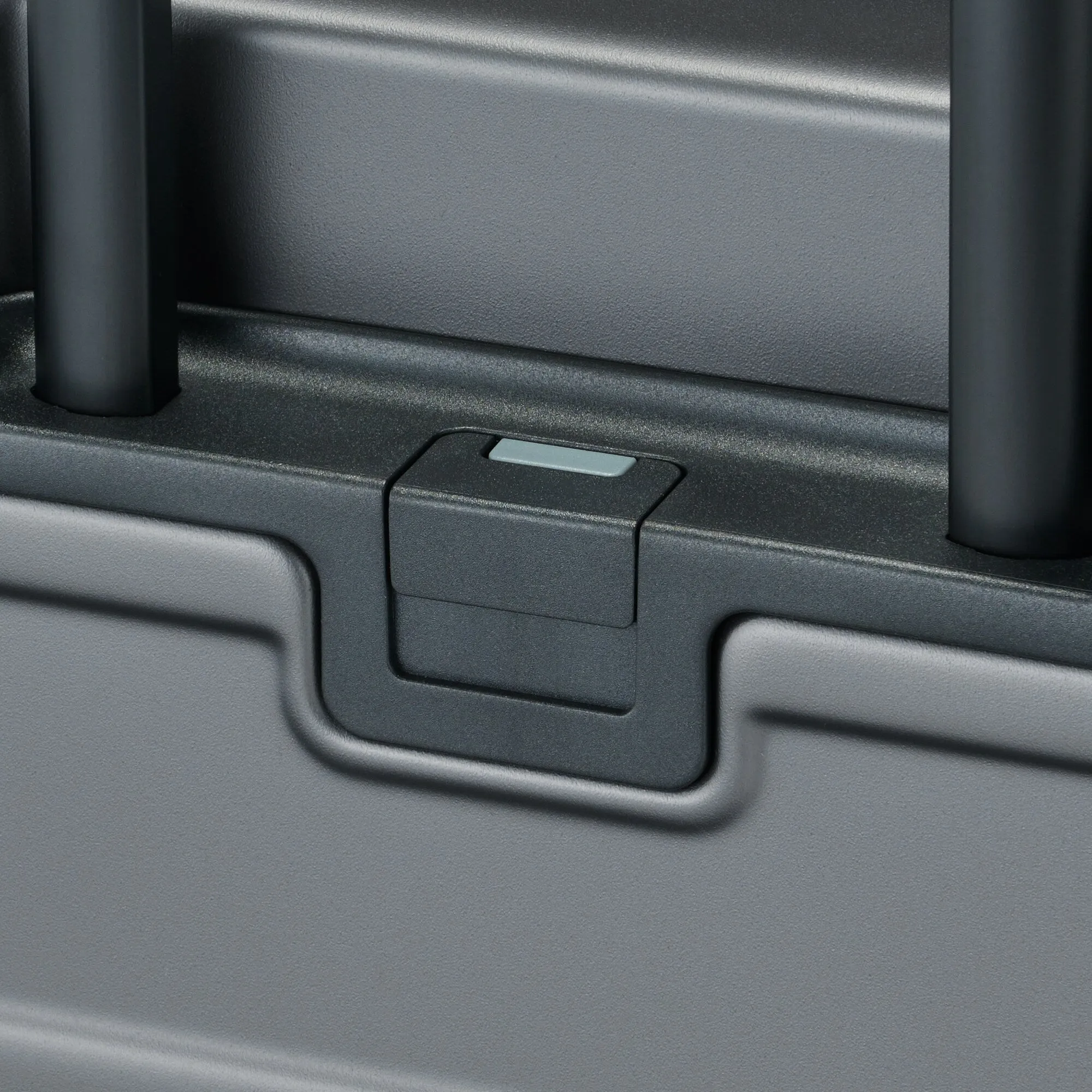 Adjustable Handle Hard Shell Suitcase 105L | Check-In