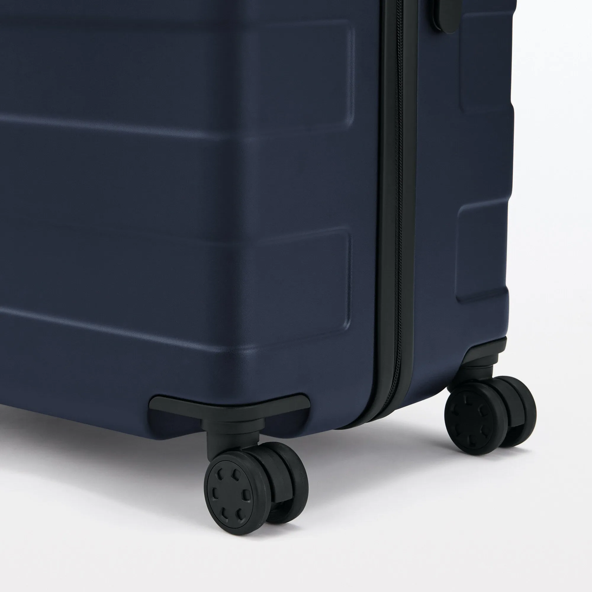 Adjustable Handle Hard Shell Suitcase 105L | Check-In