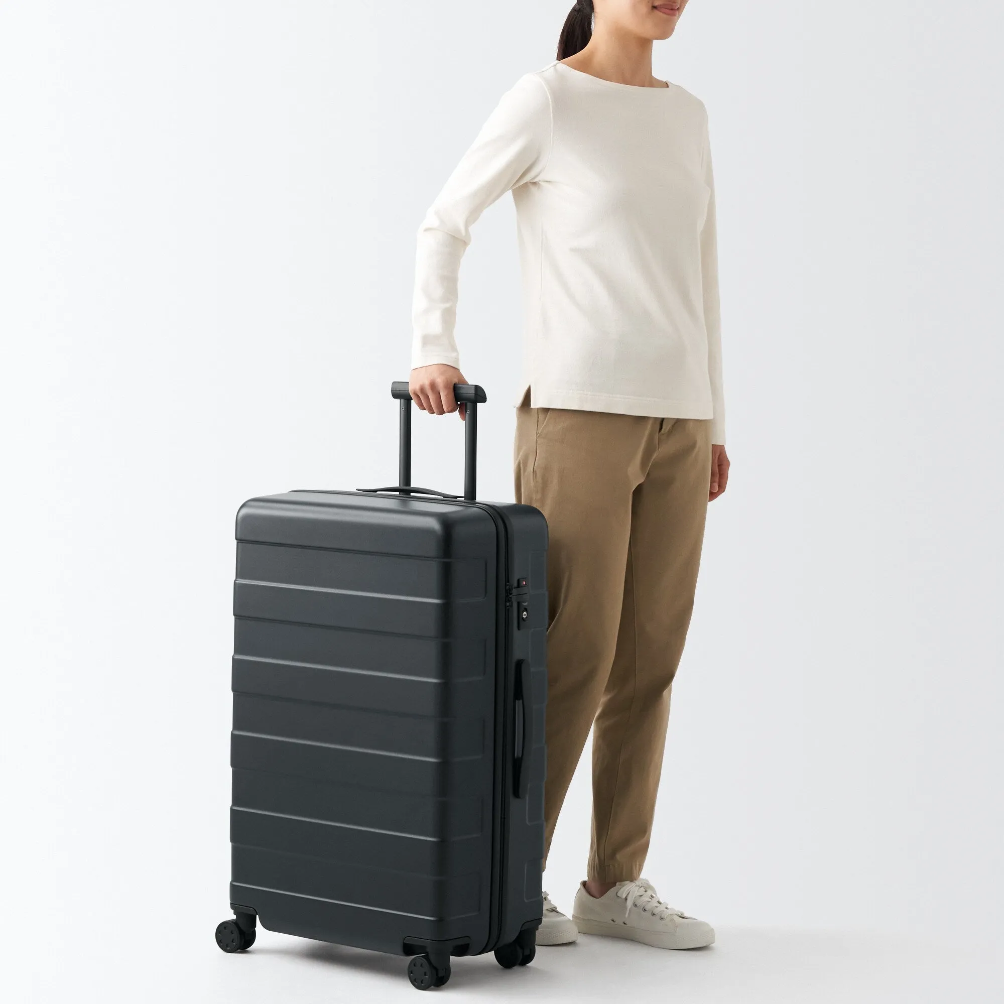 Adjustable Handle Hard Shell Suitcase 75L | Check-In