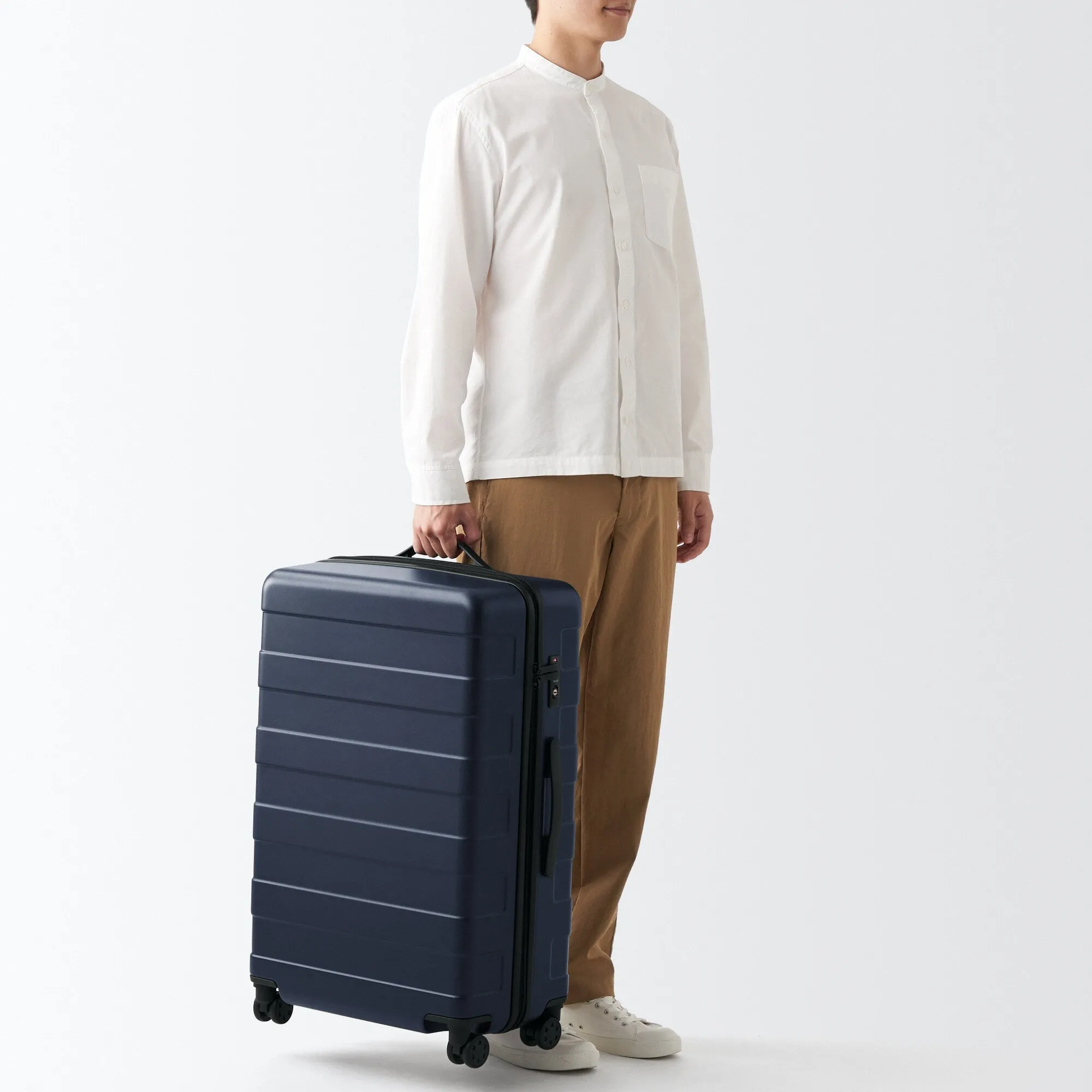 Adjustable Handle Hard Shell Suitcase 75L | Check-In