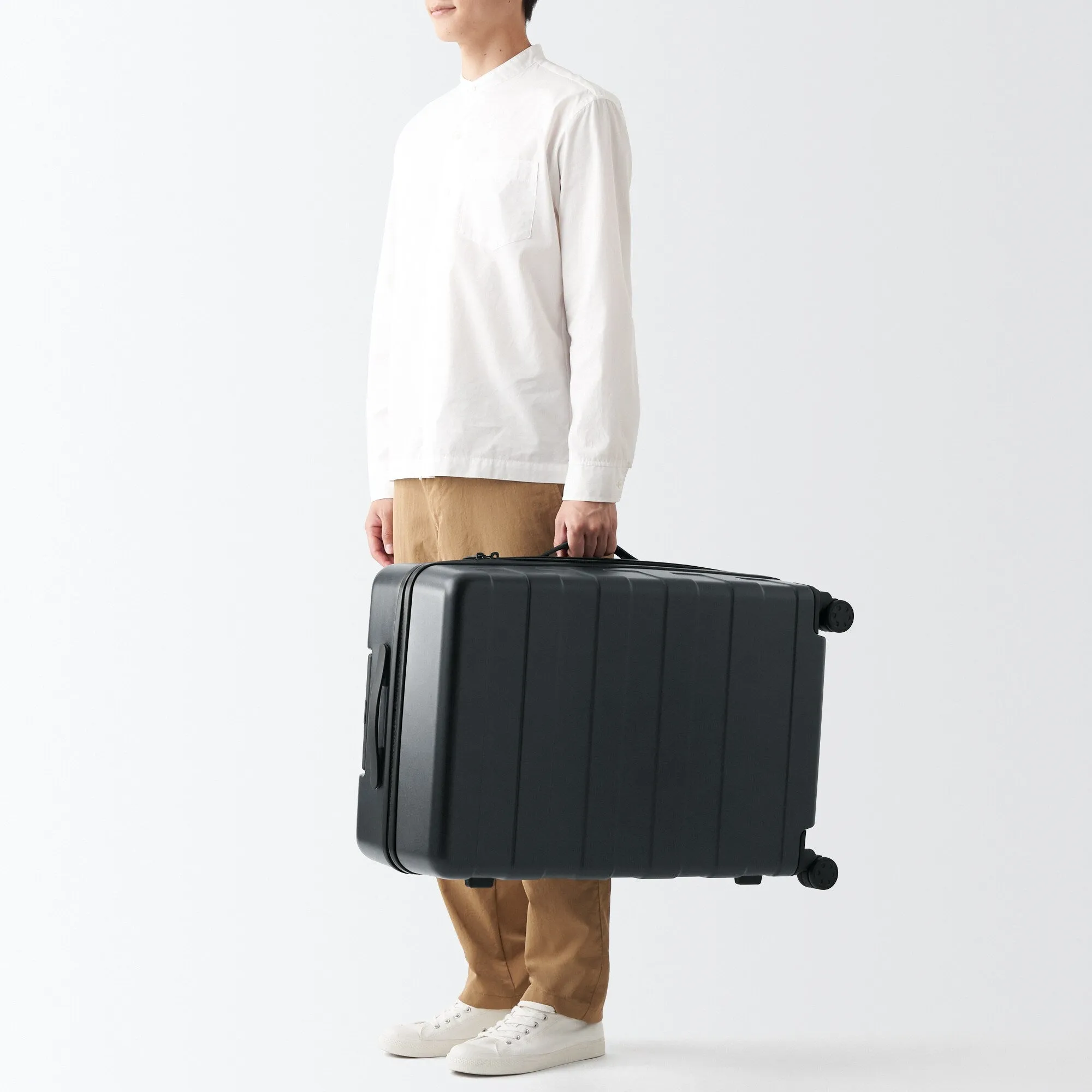 Adjustable Handle Hard Shell Suitcase 75L | Check-In