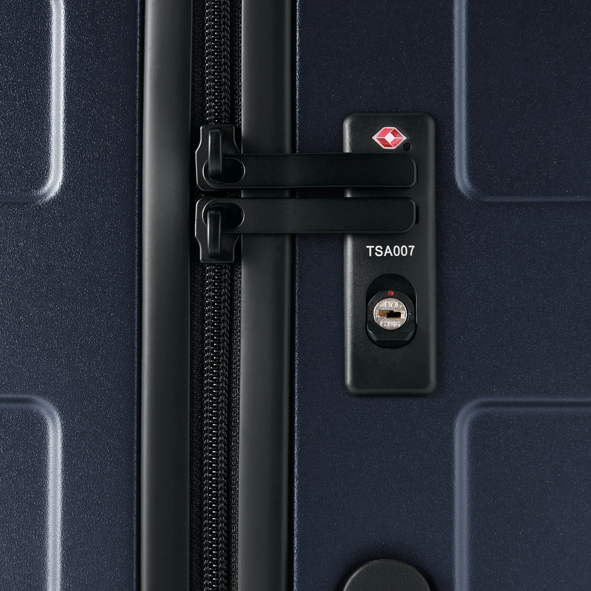 Adjustable Handle Hard Shell Suitcase 75L | Check-In
