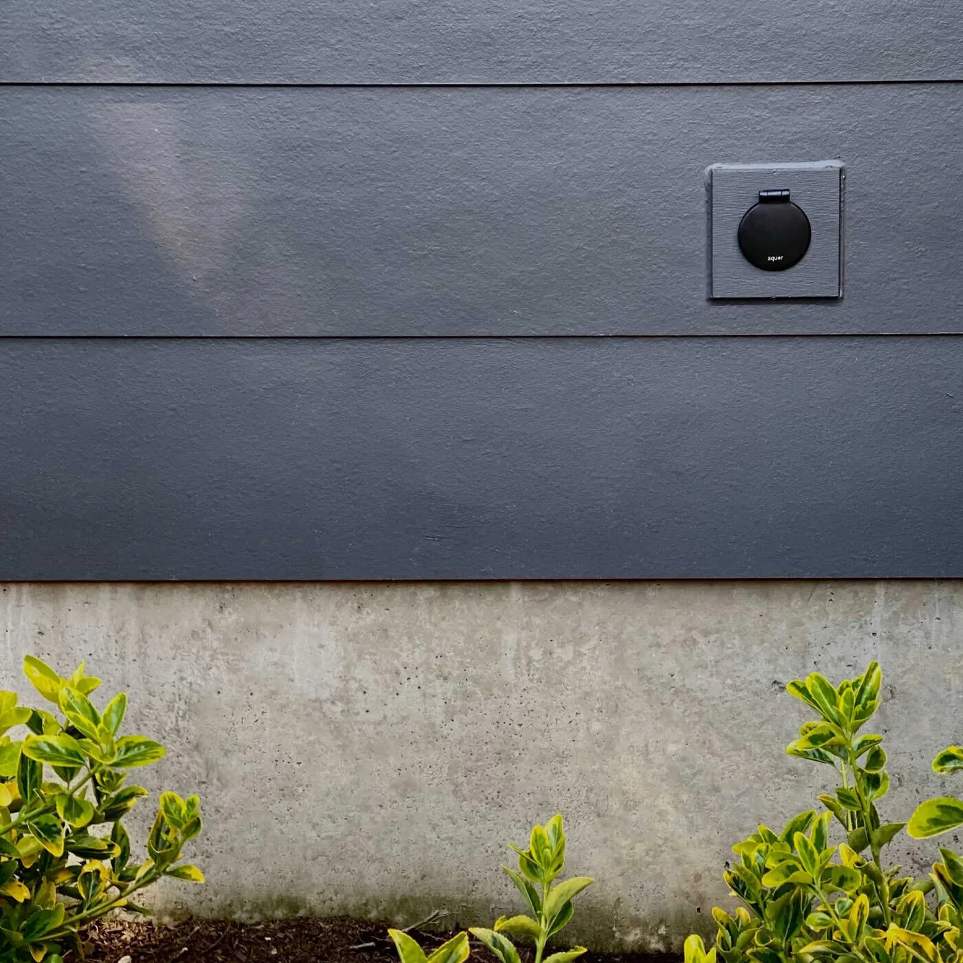 Aquor House Hydrant V1  Matte Black