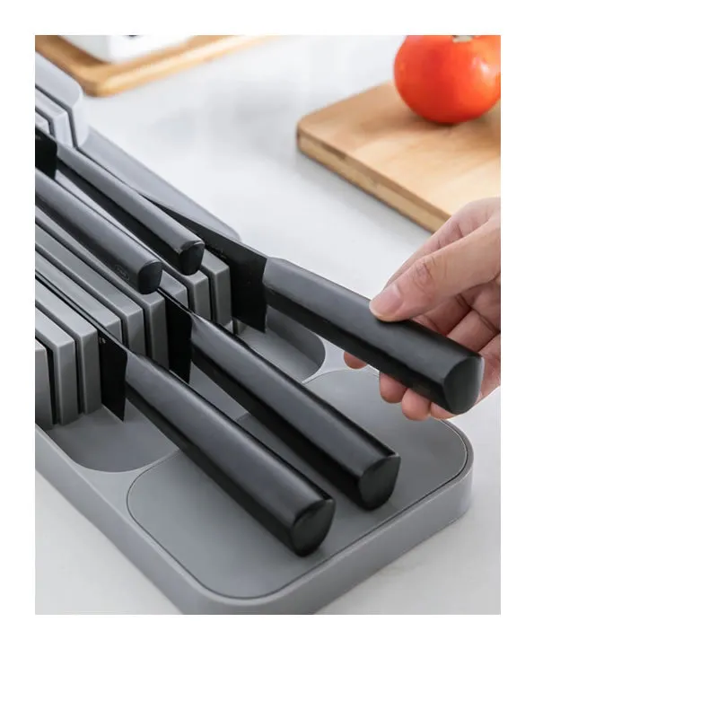 Compact Knife Organizer