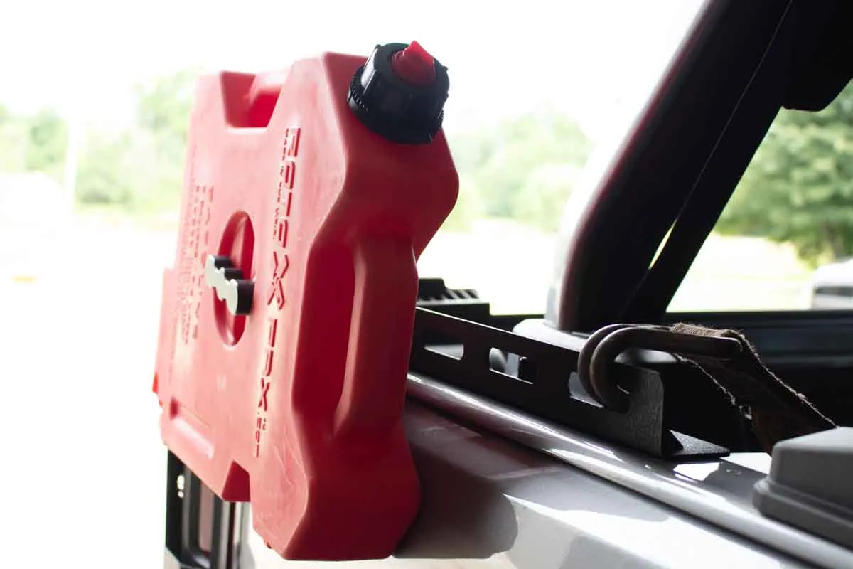 Fishbone JK Tub Rail Tie Downs