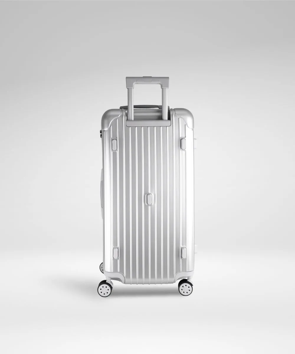 [PRE-ORDER] Terminal Trunk - 24"   30"
