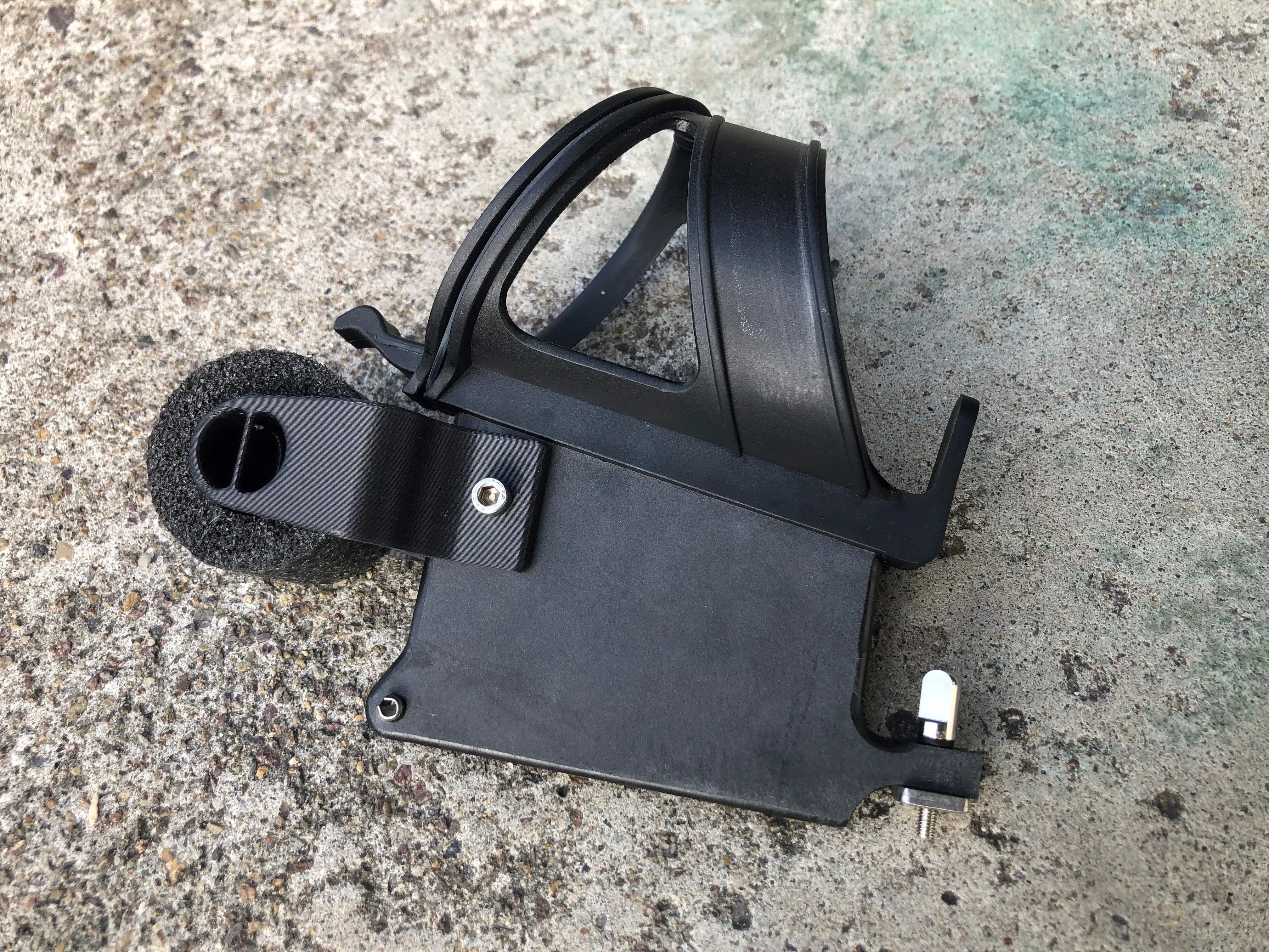 PRONE SINGLE WATER BOTTLE HOLDER
