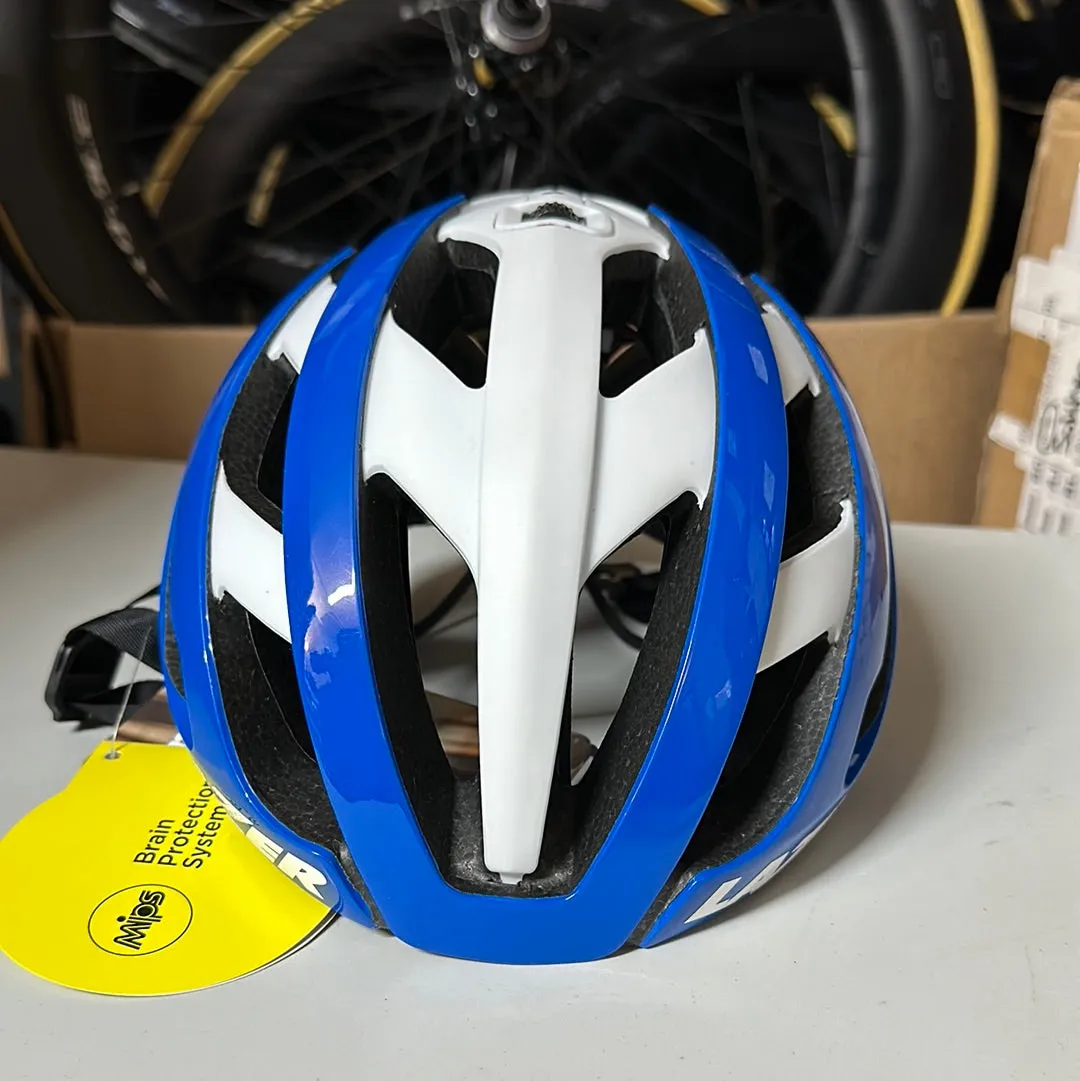 Team Jumbo Visma - Lazer Genesis MIPS - Specials